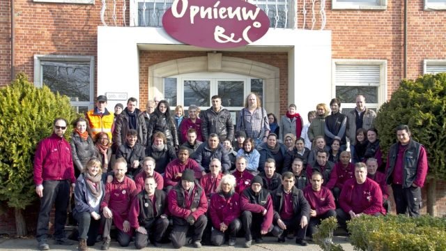 Opnieuw & Co